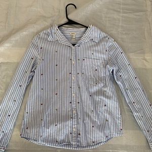 F21 💐 Button Down